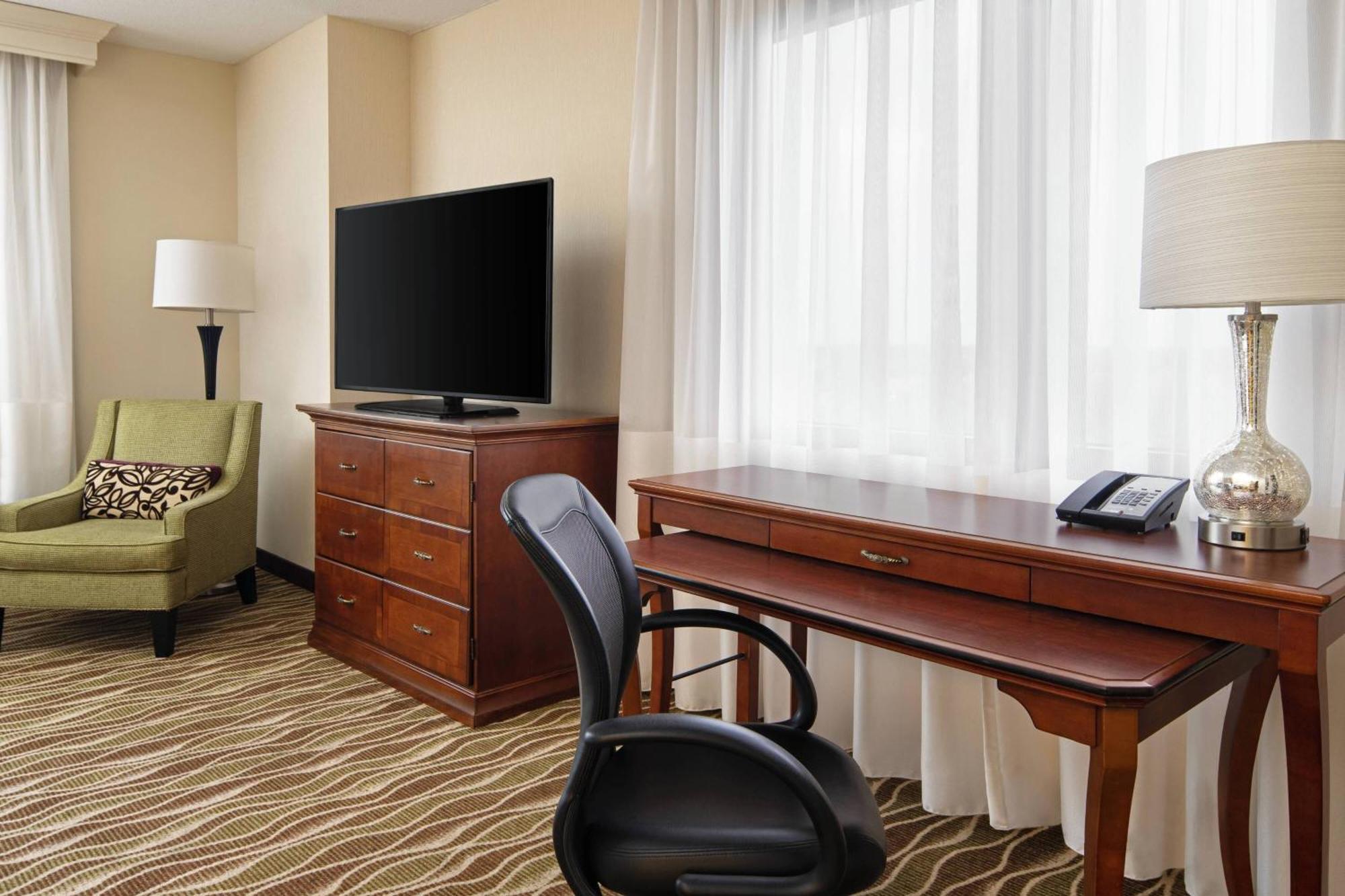 Spartanburg Marriott Bagian luar foto